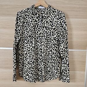 Equipment Femme Leopard Print 100% Silk Button-Down Shirt Size M